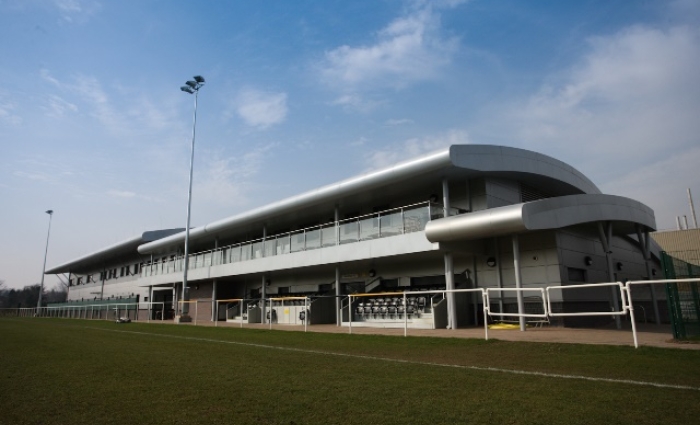 349Y3866 for web.jpg