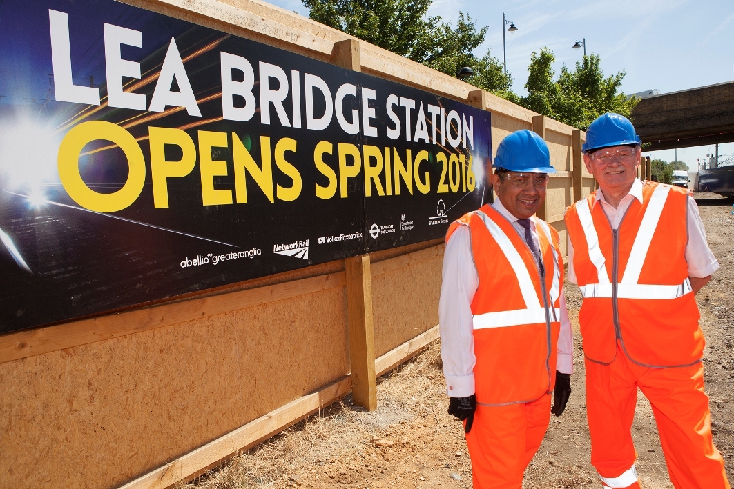 LBS small - Lord Ahmad and Cllr Robbins signage.jpg